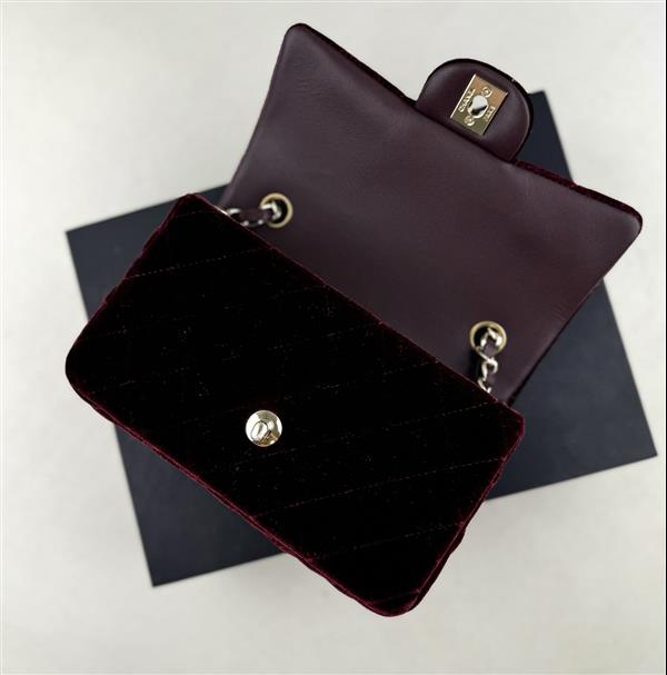 2026127205938415 550